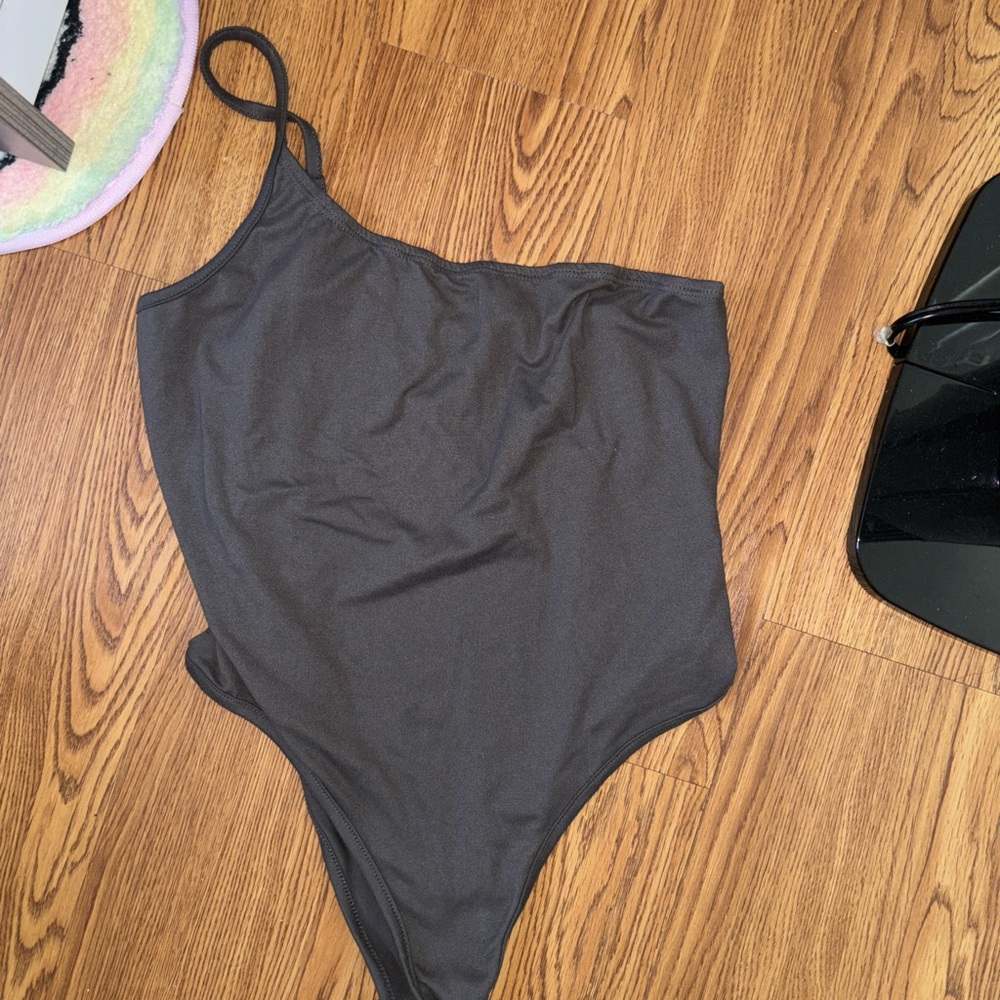 Black One-Shoulder Bodysuit